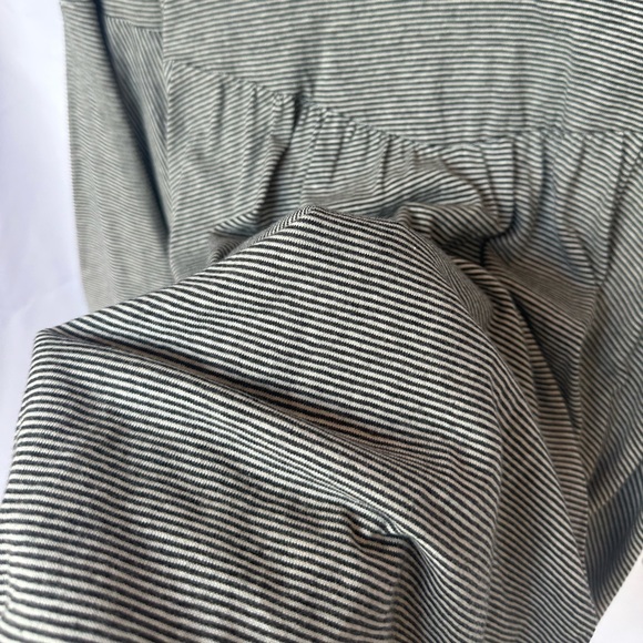 Altar’d State Dress with Bell Long sleeves Size: S - Picture 4 of 5